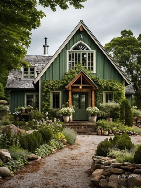 Dark Green Exterior House With Natural Wood Elements, Craftsman Style Homes Exterior Color, Green Farmhouse Exterior, Cabin Colors, Farmhouse Exterior Ideas, Farmhouse Exteriors, Green House Exterior, Green Farmhouse, Witchy House