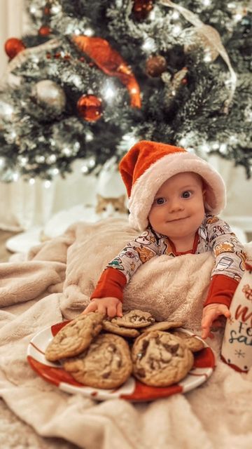 Baby Christmas Photos Cookies, Cookies For Santa Photoshoot, 5month Old Christmas Pictures, 11 Month Old Christmas Photos, Baby Christmas Cookie Pictures, Infant Christmas Picture Ideas, Toddler And Baby Christmas Photo Ideas, These Rolls Are Homemade Baby Picture, Baby Santa Pictures