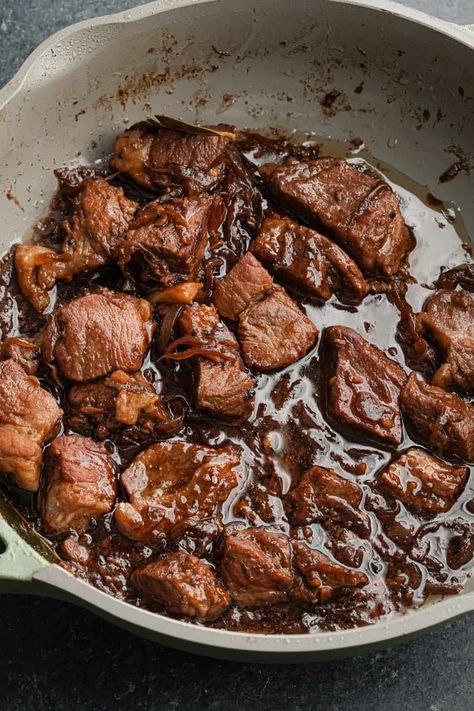 Whisper Of Yum, Filipino Pork Adobo, Pork Braised, Pork Adobo Recipe, Great Dinner Ideas, Pork Adobo, Filipino Dish, Adobo Recipe, Adobo Chicken