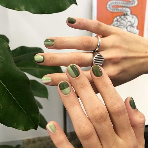 Two Tone Nails Gel, Short Green Manicure, Short Green Gel Nail Designs, Green Minimal Nails, Green Nail Designs Short Nails, Short Nail Art Green, Green Manicure Short Nails, Men Short Nail Designs, Funky Green Nail Designs