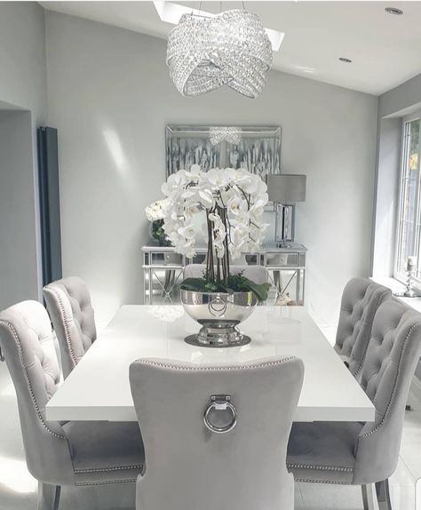 Dining Room Playroom Combo, Room Neutral, Elegant Living Room Decor, Dinning Room Design, White Dining Room, Transitional Living, Luxury Dining Room, Living Room Decor Cozy, Dining Room Inspiration