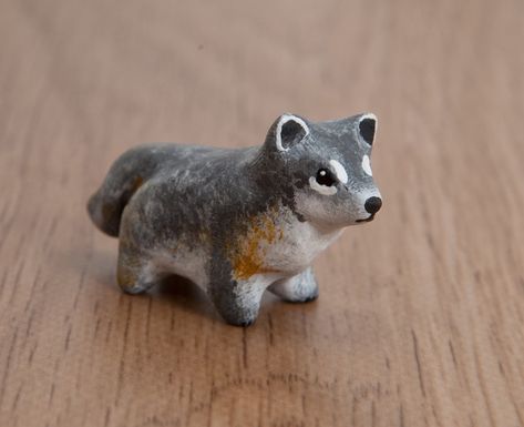 Grey wolf figurine, polymer clay by lifedancecreations.deviantart.com on @DeviantArt Polymer Clay Figurines, Wolf Totem, Wolf Animal, Clay Figurines, Animal Totem, Polymer Clay Animals, Small Figurines, Clay Wall, Animal Sculpture