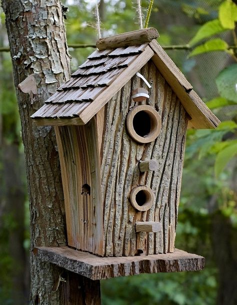 Pallet Birdhouse, Driftwood Birdhouse, Office Bedroom Ideas, Diy Birdhouse, Rustic Birdhouses, Backyard Birds Feeders, Birdhouses Ideas, Birdhouse Projects, Homemade Bird Houses