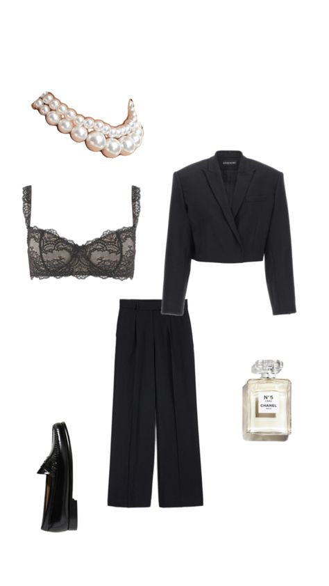 Elegant and Chic Fit | Old mondy style | Ootn | all black fit | lingere fit | Cropped Blazer | Chunky necklace Black Cropped Blazer Outfit, Cropped Blazer Outfit, Cropped Black Blazer, All Black Fit, Black Blazer Outfit, Classy Fits, Blazer Outfit, Cropped Blazer, Classic Chic