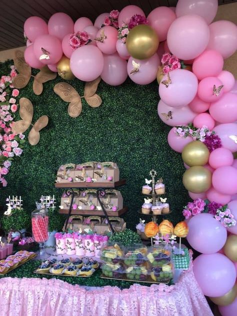 Birthday Party Candy Table, Butterfly Themed Birthday Party, Theme Snack, Butterfly Theme Party, Butterfly Garden Party, Butterfly Party Decorations, 1st Birthday Girl Decorations, Notes Aesthetic, Fairy Birthday Party