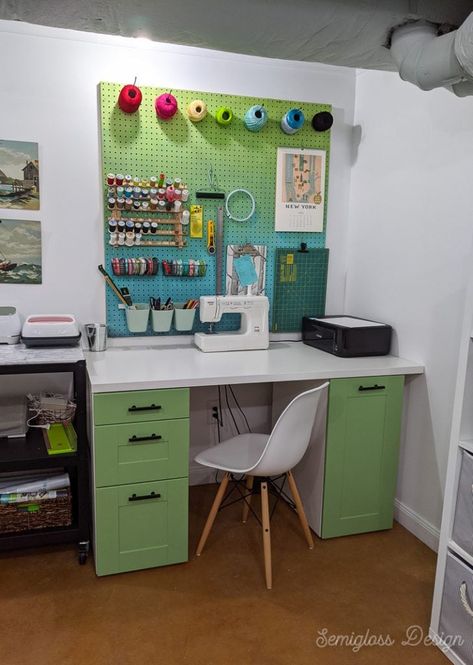 Basement craft room with specific work zones. Decorated in shades of mint and aqua against a white background. Gaming And Craft Room, Colorful Basement, Basement Craft Room, Room Setup Ideas, Lady Lair, Basement Craft Rooms, Kallax Insert, Ikea Sektion Cabinets, Craftroom Storage