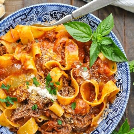 Total comfort food -- with just 10 minutes of prep! Prepare this Beef Ragu recipe in the slow cooker or on the stovetop for an Italian-inspired easy dinner that your family will adore! Chuck Roast Recipe | Beef Roast Recipe | Crock Pot Meals | Crock Pot Recipes | Slow Cooker Recipes | Budget Meals | Cheap Meals | Cheap Dinners Chuck Roast Ragu, Beef Roast Recipe, Beef Ragu Recipe, Chuck Roast Recipe, Chuck Roast Recipes, Recipes Budget, Easy Recipes To Try, Meals Cheap, Beef Ragu