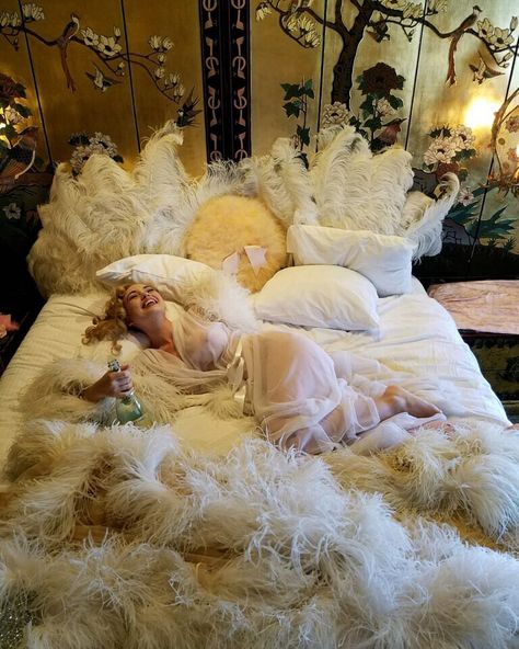 A Madonna Inn Hangover ✨ @madonnainn1958 #champagnedreams #champagnehair #orientalfantasy #feathers #peekaboo #candid @catherinedlish ✨… Burlesque Aesthetic, Madonna Inn, Bedroom Drawing, Space Room, On My Own, The Vibe, Home Reno, Room Aesthetic, Bedroom Inspo