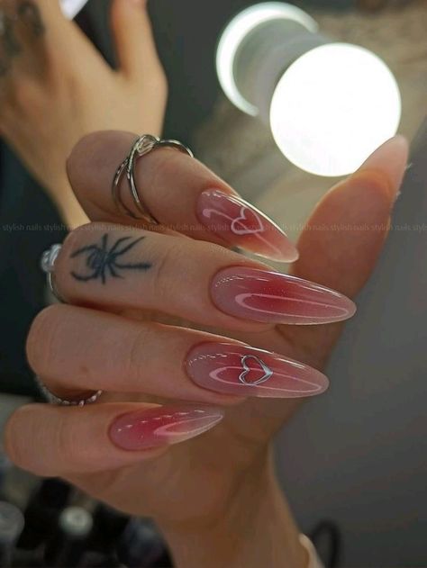 Karol G Nails Inspired, Nailart Designs Latest Fashion, Young Miko Nails Inspired, Heart Aura Nails, Stiletto Nails Simple, Cool Nail Art Designs Unique, Dope Nails Almond, Nail Art Inspiration Creative, Kali Uchis Nail Ideas