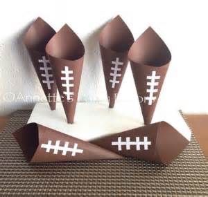 Rugby Party, Football Banquet, Football Baby Shower, Candy Cone, Sports Baby Shower, Sports Birthday Party, Football Snacks, Football Theme Party, Football Birthday Party