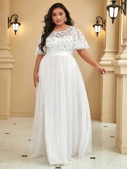 Plus Formal Dresses, White Dress Bride, Mesh Wedding Dress, Plus Size Sequin, Stunning Bridesmaid Dresses, White Evening Dress, Evening Dress Floor Length, Plus Size Formal Dresses, Maxi Dress Prom