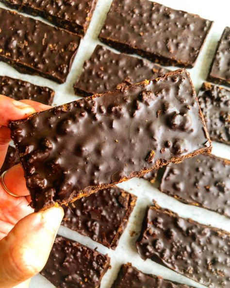 Diy Carnivore Bars, Carnivore Bar Recipe, Ketovore Desserts, Carnivore Bars, Carnivore Benefits, Carnivore Sweets, Ash Eats, Carnivore Desserts, Ancestral Eating