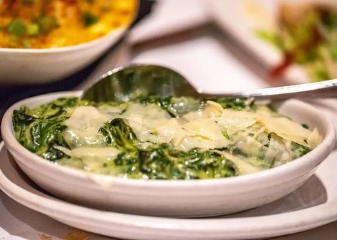 Steakhouse Creamed Spinach Recipe, Steakhouse Creamed Spinach, Flemings Steakhouse, Steakhouse Recipes, Creamed Spinach Recipe, Bean And Bacon Soup, Cheese Pasta Recipes, Yummy Veggies, Salmon Salad Recipes