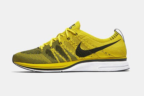 Nike FlyKnit Trainer Nike Flyknit Trainer, Flyknit Trainer, Buy Nike Shoes, Light Running Shoes, Trainers Outfit, Nike Flyknit Racer, Pink Nike Shoes, Sneaker Magazine, Nike Shoes Outfits