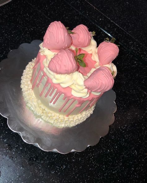 Personal Cakes, Gourmet Cupcakes, Cake Bakery, Cake Business, Sweets Cake, Birthday Cakes, Food Pictures, Pretty In Pink, Atlanta