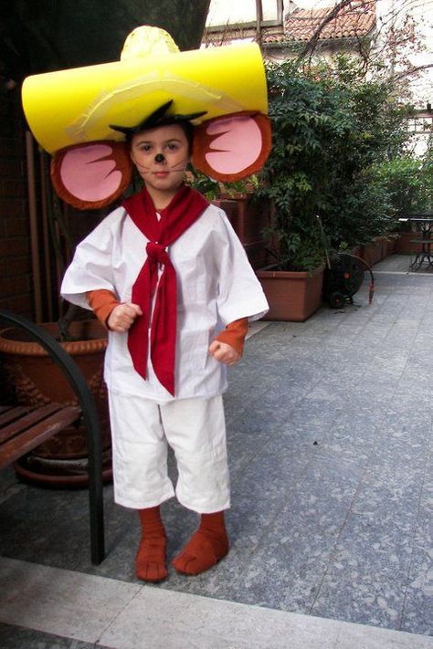 Speedy Gonzales Costume, Coolest Halloween Costumes, Mexican Halloween Costume, Epic Halloween Costumes, Speedy Gonzales, Handmade Halloween Costumes, Halloween Infantil, Clever Halloween Costumes, Homemade Halloween Costumes