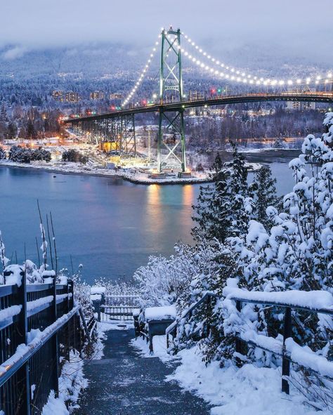 *🇨🇦 Lions Gate Bridge in winter, seen from Stanley Park (Vancouver & North Vancouver, BC) by Stephanie Seto (@sjseto) on Instagram 🏙❄️ Lions Gate Bridge, Stanley Park Vancouver, Vancouver Travel, Vancouver City, Lions Gate, Vancouver British Columbia, North Vancouver, City Vibe, British Columbia Canada