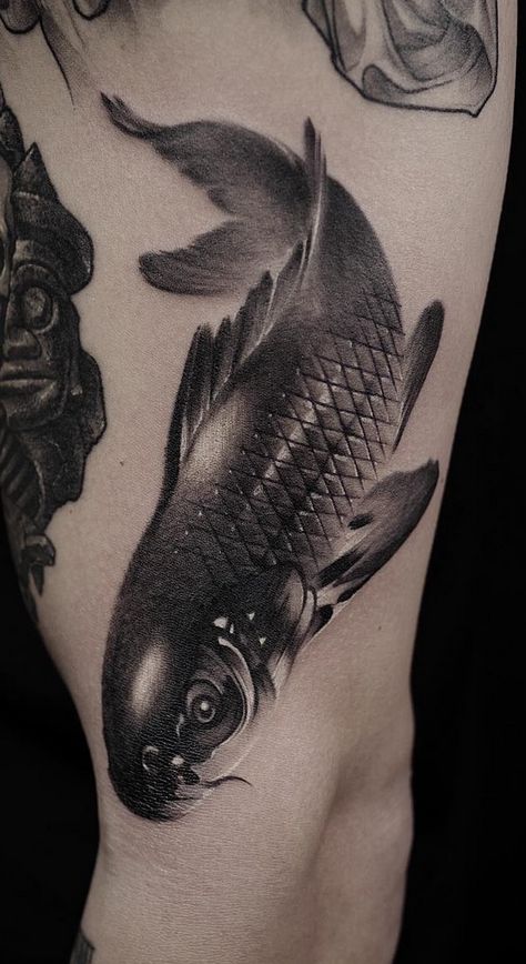 Beautiful fish tattoo by @garatattoo Realistic Koi Fish Tattoo, Japanese Fish Tattoo, Tattoo Apprenticeship, Koi Tattoo, Japanese Fish, Koi Fish Tattoo, Realistic Tattoo, Fish Tattoo, Professional Tattoo