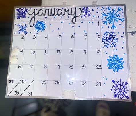 Bullet Journal January Calendar Theme only with just Dry Erase Markers! Theme: Walking in a Winter Wonderland ❄️🌨☃️❄️ Whiteboard Calender Design Ideas, January Dry Erase Board Ideas, January White Board Calendar, Cute Calendar Ideas White Board, Aesthetic Whiteboard Calendar, December Calendar 2023 Whiteboard, January Calendar Doodles, White Board Monthly Calendar Ideas, January Calendar 2024 Whiteboard