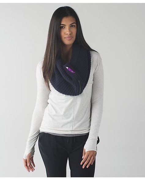 Falling Freely Neck Warmer Lululemon Vinyasa Scarf, Grape Color, Black Grapes, Circle Scarf, Black Scarf, Performance Outfit, Headbands For Women, Neck Warmer, Yoga Women