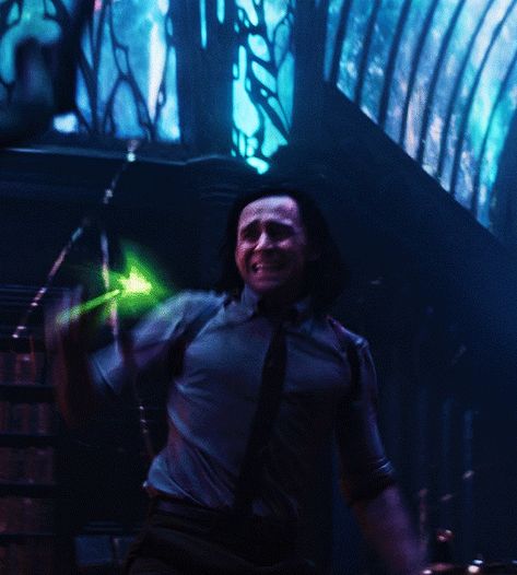 All the Hiddle Things Loki Magic Gif, Loki Powers Gif, Loki Powers, Green Powers, Loki Gifs, Loki Gif, Loki Whispers, Loki And Sylvie, Loki Season 2