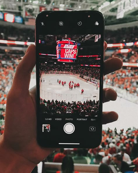 Hockey Practice Aesthetic, Hockey Instagram Story, Hockey Social Media, Ravenwood Series, Sport Management Career, Bergman Brothers, Hockey Aesthetic, Washington Capitals Hockey, Capitals Hockey