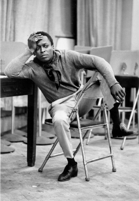 Miles Davis Miles Davis Poster, Gap Ads, Most Stylish Men, Roy Orbison, Best Dressed Man, Rock N’roll, Miles Davis, Jazz Musicians, Jazz Blues