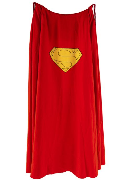 CHRISTOPHER REEVE SUPERMAN MOVIE WORN CAPE FROM DC COMICS CONTEST IN 1979 Superman Movie, Superman Cape, Christopher Reeve Superman, Dc Costumes, Superman Movies, Superman Art, Christopher Reeve, Red Cape, Super Hero Costumes