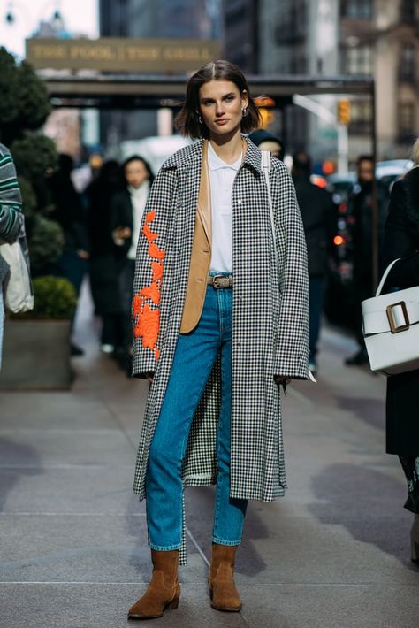 Day 5 Fotografi Fesyen, Giedre Dukauskaite, Fall Fashion Coats, Nyfw Street Style, Popsugar Fashion, Plaid Coat, Looks Street Style, Street Fashion Photography, Street Style Inspiration