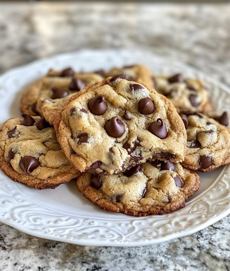 Chocolate Chip Cookies - Recipessin Crescent Roll Casserole, Roasted Vegetable Pasta, Crispy Cookies, Chewy Chocolate Chip, Chewy Chocolate Chip Cookies, Food Stands, Baking With Kids, Homemade Cookies, Chewy Cookie