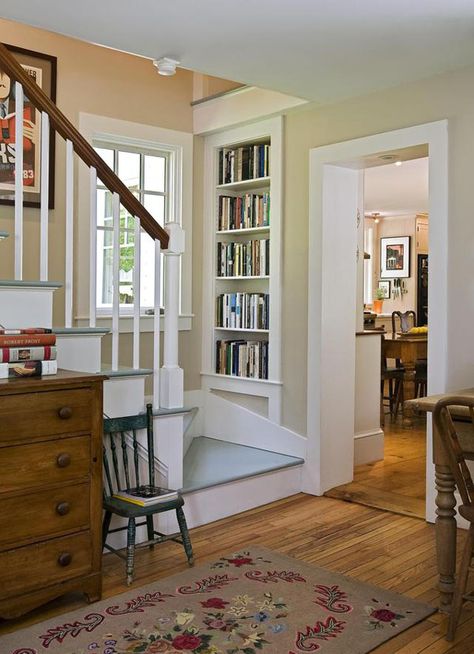 Beautifully renovated antique cape house in Vermont Cape Style Homes, Traditional Staircase, Cape Style, Built In Bookcase, Ideas Pictures, Staircase Design, Style House, Home Fashion, Built Ins