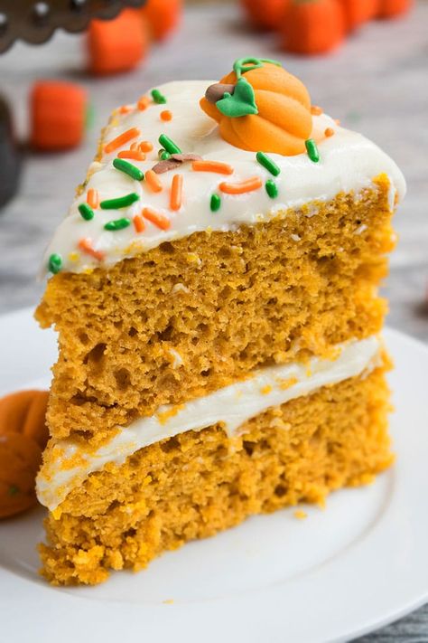 Easy Pumpkin Cake Recipe With Cake Mix - CakeWhiz Pumpkin Cake From Yellow Box Cake, Boxed Pumpkin Cake, Pumpkin Cake Using Yellow Box Cake, Pumpkin Spice Box Cake, Pumpkin Cake Using Box Cake, Pumpkin Cake Using Yellow Cake, Easy Pumpkin Cake Mix Recipes, Pumpkin Cake From Box Cake, Pumpkin Layer Cake Recipes