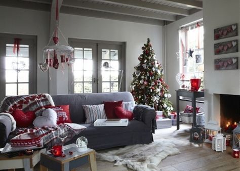 Christmas Living Room Decor | christmas decoration ideas christmas decorations christmas home decor ... Grey And Red Living Room, Grey Christmas Decor, Winter Living Room, Latest Sofa Designs, Interior Simple, Christmas Living Room, Grey Christmas, Beautiful Christmas Decorations, Corner Sofa Set