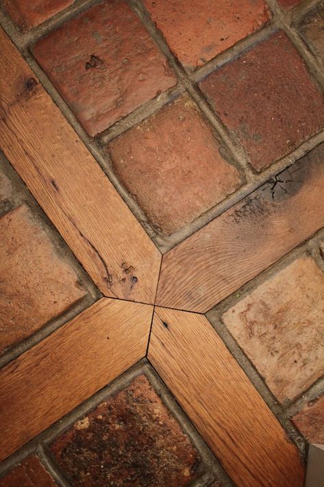 French Terracotta Wood Inlay - Vintage Elements French Terracotta, Brick Floor, Stone Floors, Deco Champetre, Terracotta Floor, Red Tiles, Brick Flooring, Terracotta Tiles, Wooden Floor