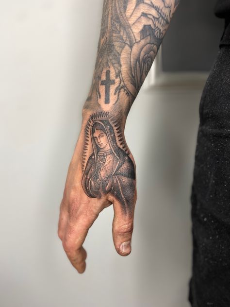 Jesus tattoo Roman Catholic Tattoos, Jesus Hand Tattoo, Religion Tattoos, Catholic Tattoos, Jesus Tattoo, Hand Tattoos, Tatting, Tattoos