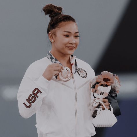 Olympic Gymnastics Aesthetic, College Gymnastics Meet Hair, Gymnastics Meet Hair, Gymnastics Wallpaper, Usa Gymnastics Olympics 2024, Team Usa Gymnastics, Gymnastics Tricks, Gymnastics Photos, Gymnastics Pictures