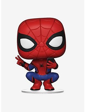 Funko Marvel Spider-Man: Far From Home Pop! Spider-Man (Hero Suit) Vinyl Bobble-Head, Spiderman Funko Pop, Iron Man Stark, Animated Spider, Spiderman Action Figure, All Spiderman, Bobblehead Figures, 501st Legion, Spiderman Ps4, Funko Pop Collection