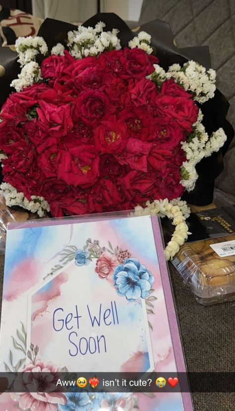 Get Well Soon Snapchat Stories, Get Well Soon Bouquet Flowers, Get Well Soon Flowers Snapchat, Sick Snap Ideas, Get Well Soon Flowers Bouquets, Flowers In Hospital, Flowers Snapchat Story, Sick Snap, Hospital Flowers