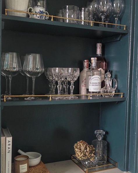 Built In Drinks Cabinet, Dining Room Alcove, Built In Bar Dining Room, Built In Bar In Living Room, Alcove Bar, Bar Alcove, Built In Bar Cabinet, Living Room Bar Cabinet, Bar In Living Room