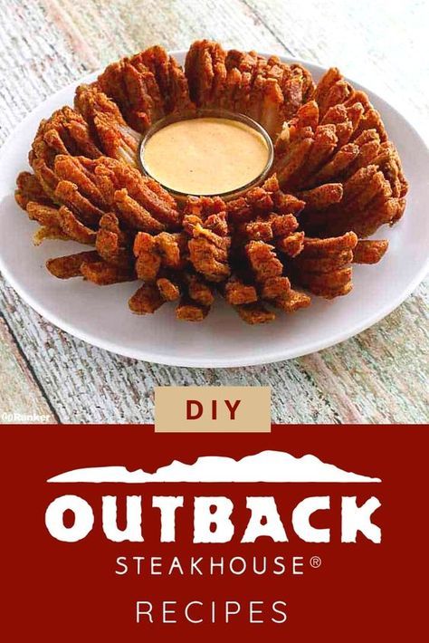 The blooming onion is always a favorite! Try some of these Outback Steakhouse recipes at home! Copycat Outback Blooming Onion, Appetizer Videos, Onion Blossom Recipe, Restraunt Recipes, Blooming Onion Recipe, Outback Steakhouse Recipes, Outback Recipes, Blooming Onions, Blooming Onion Recipes