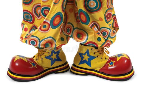 Clown shoes. A huge pair of clown shoes , #Sponsored, #shoes, #Clown, #huge, #clown, #pair #ad Clown Fit, Arthur Costume, Clown Fashion, Clown Ideas, Clown Stuff, Clown Clothes, Clown Shoes, Picture Prompts, Send In The Clowns