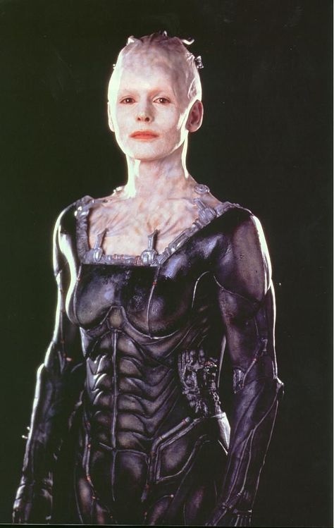 Borg Queen (Star Trek) Borg Queen, Star Trek Borg, Star Trek Women, Star Trek Crew, The Borg, Star Trek Next Generation, Resistance Is Futile, Star Trek Tv, Star Trek Tng