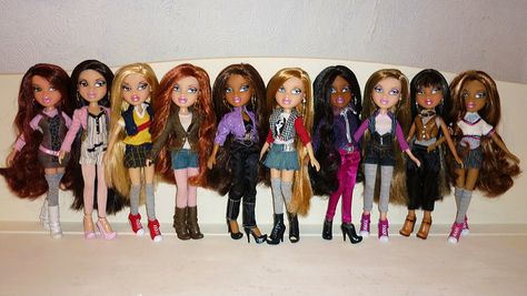 Bratz 10th Anniversary collection | Had to take a full lengt… | Flickr 10 Anniversary, 10th Anniversary, For A Reason, Oh My, Full Length, Take That, Dolls, Toys, 10 Things