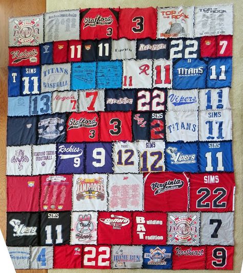 Baseball t-Shirt jersey rag quilt Ideas For Old Baseball Jerseys, Old Jersey Ideas Projects, Tshirt Quilt Tutorial, Baseball Quilt, Baseball Invitations, Baseball Ideas, Sports Quilts, Jersey Quilt, Graduation Present