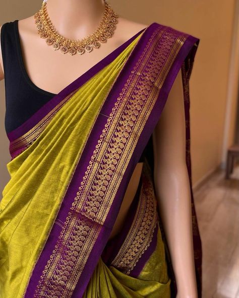 Best Saree Combination, Color Combinations For Saree, Traditional Blouse Designs Indian Silk Sarees, Gudipadwa Marathi Look, Saree And Jewellery Combination, Silk Saree Jewellery Ideas, Saree Jewellery Style, Simple Pattu Sarees, Sarees Colour Combinations