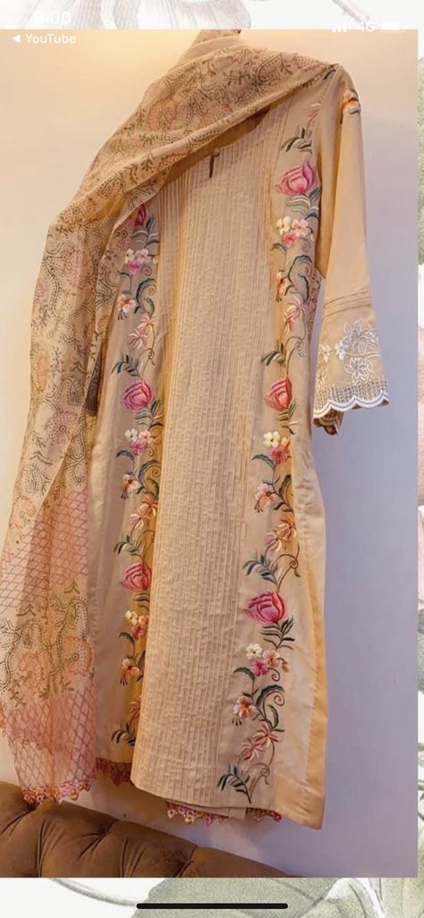 Pakistani Cotton Embroidery Suits, Mulmul Cotton Suits, Machine Work Embroidery On Suits, Machine Embroidery Suits, Machine Embroidery Designs For Suits, Emboridary Designs, Shawl Embroidery, Frock Ideas, Embroidery Quotes