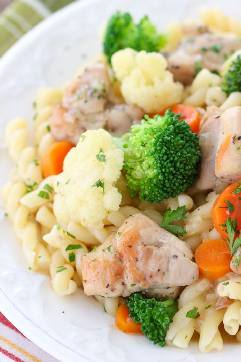 Easy Chicken, Broccoli, Cauliflower and Carrots in a Velvety Sauce | Olga's Flavor Factory Chicken Broccoli Carrots Recipe, Dinner With Broccoli, Chicken Broccoli Cauliflower, Weeknight Chicken Dinner, Easy Weeknight Chicken, Weeknight Chicken, Nice Recipes, One Skillet, Veggie Pasta