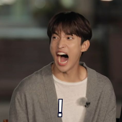 Svt Funny, Seventeen Meme, Seventeen Lee Seokmin, Dk Seventeen, Seventeen Dk, Lee Seokmin, Seventeen Memes, Kdrama Funny, Seventeen Going Seventeen