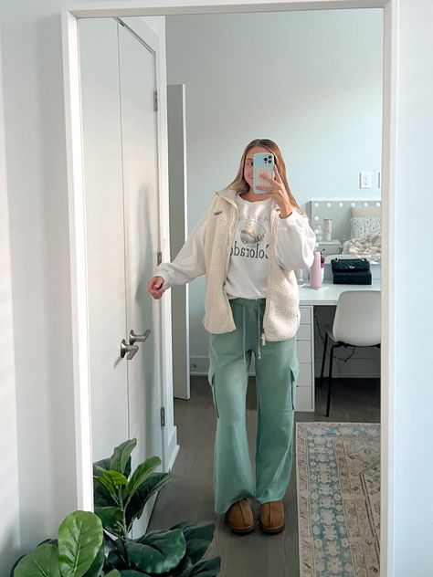 Gilly Hicks Active Wide-Leg Cargo … curated on LTK Fall Wide-leg Cargo Pants, Cargo Style Wide-leg Lounge Pants, Wide-leg Cargo Pants For Loungewear, Fall Wide-leg Cargo Jeans, Cargo Style Wide-leg Loungewear Bottoms, Gilly Hicks, Cold Weather, Wide Leg, Fall Winter