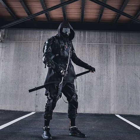 TECHWEAR & STREETWEAR (@techstreet.x) • Fotos e vídeos do Instagram Cyberpunk Ninja, Cyberpunk Techwear, Urban Samurai, Arte Ninja, Image Moto, Japan Streetwear, Techwear Fashion, Cyberpunk Clothes, Urban Ninja